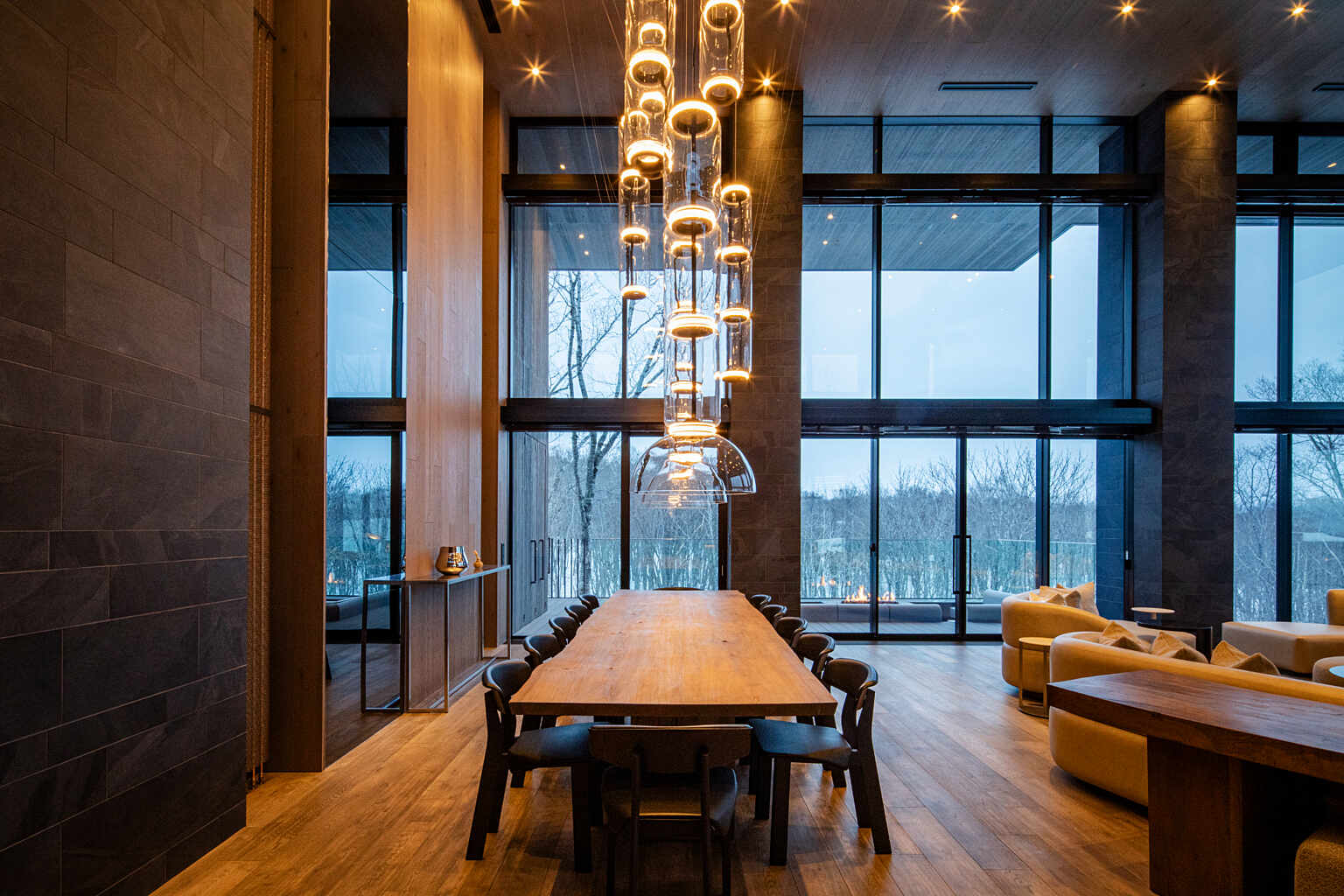 Corniche Chalet Niseko 07 Dining