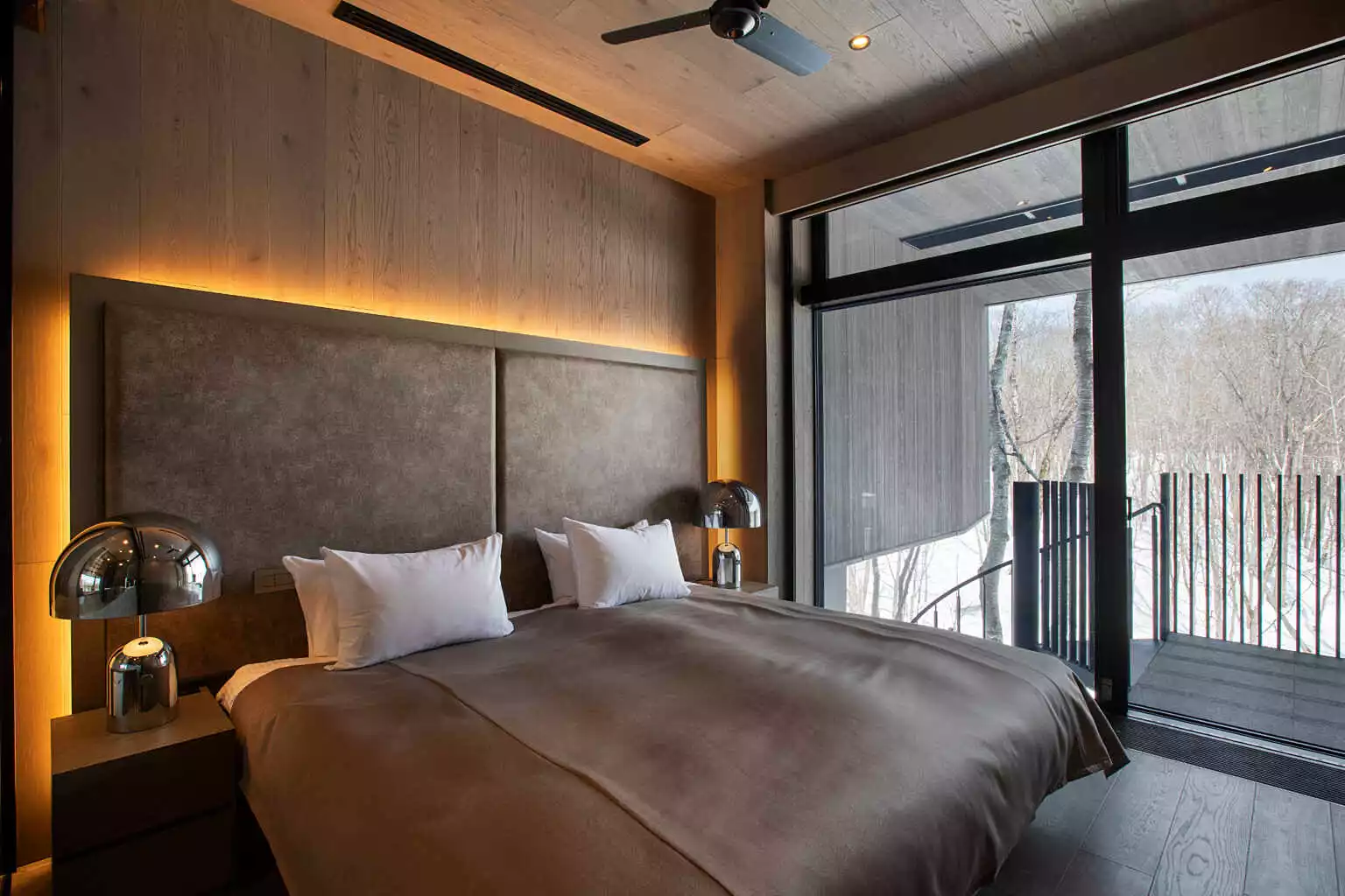 Corniche Chalet Niseko 13 Bedroom2