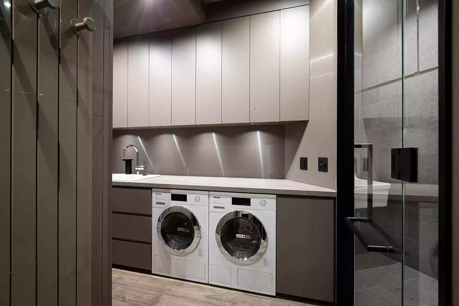 Corniche Chalet Niseko 31 Laundry