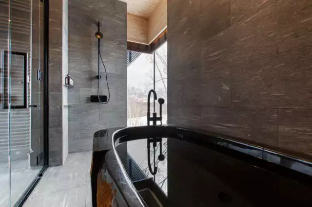 Corniche Chalet Niseko 17 Bathroom3
