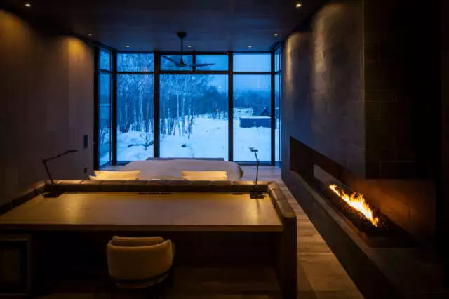 Corniche Chalet Niseko 26 Evening View