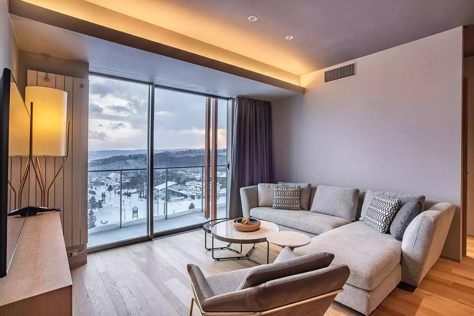 FF 2 BDR Suite 601 10