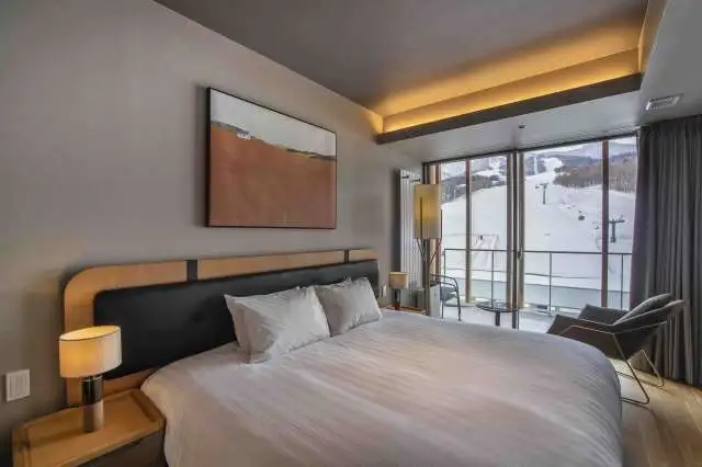 FF 06 3 BR Penthouse Suite