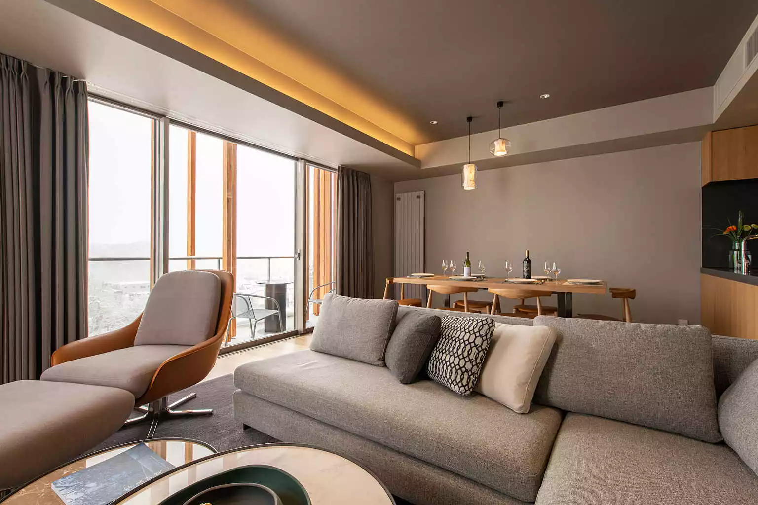 FXW 08 3 BR Penthouse Suite