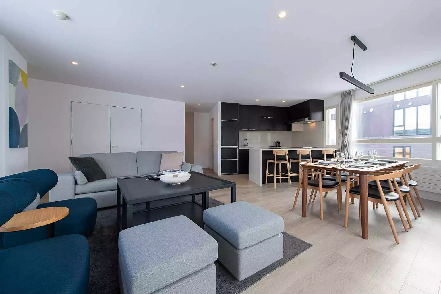 FW 07 3 BR and 2 BR Penthouse Suite