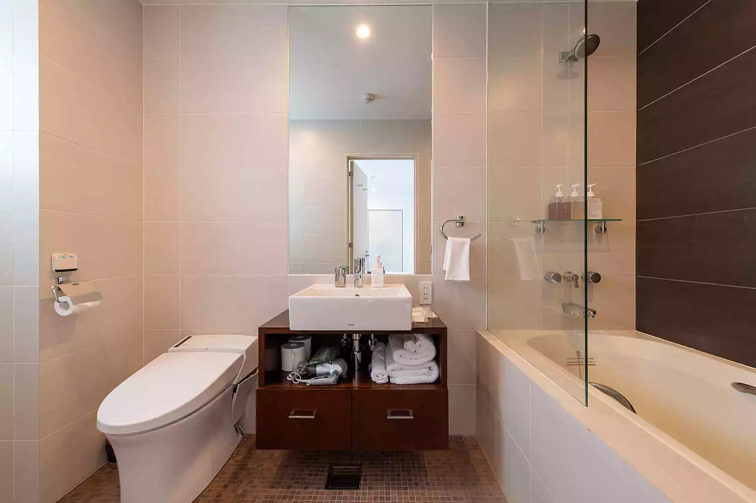 FW 22 Superior Studio