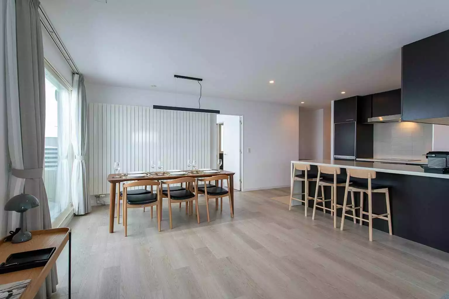 FW 12 3 BR Penthouse Residence