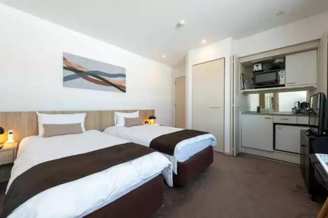 FW 14 3 BR Penthouse Suite