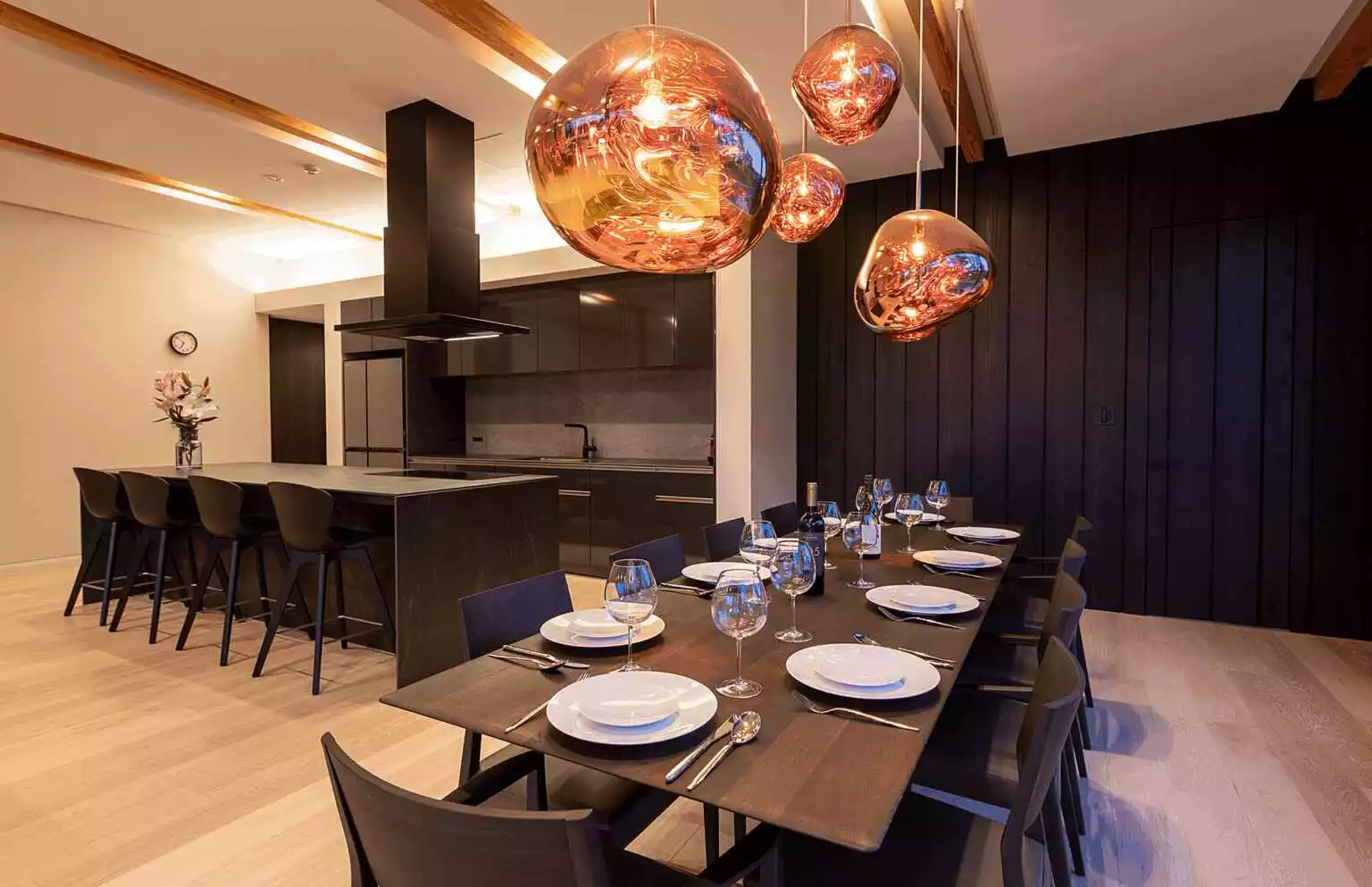 YUK 5 bedroom Chalet with Onsen