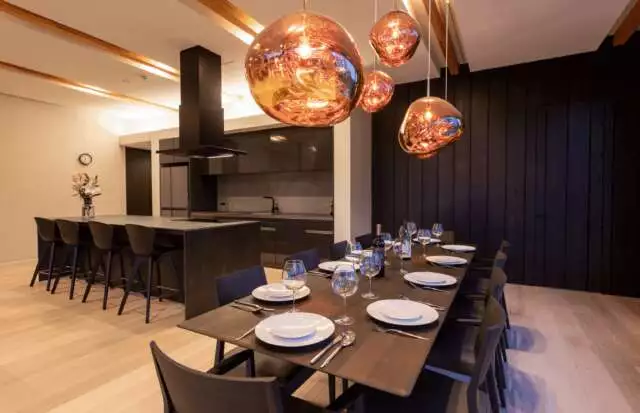 YUK 5 bedroom Chalet with Onsen