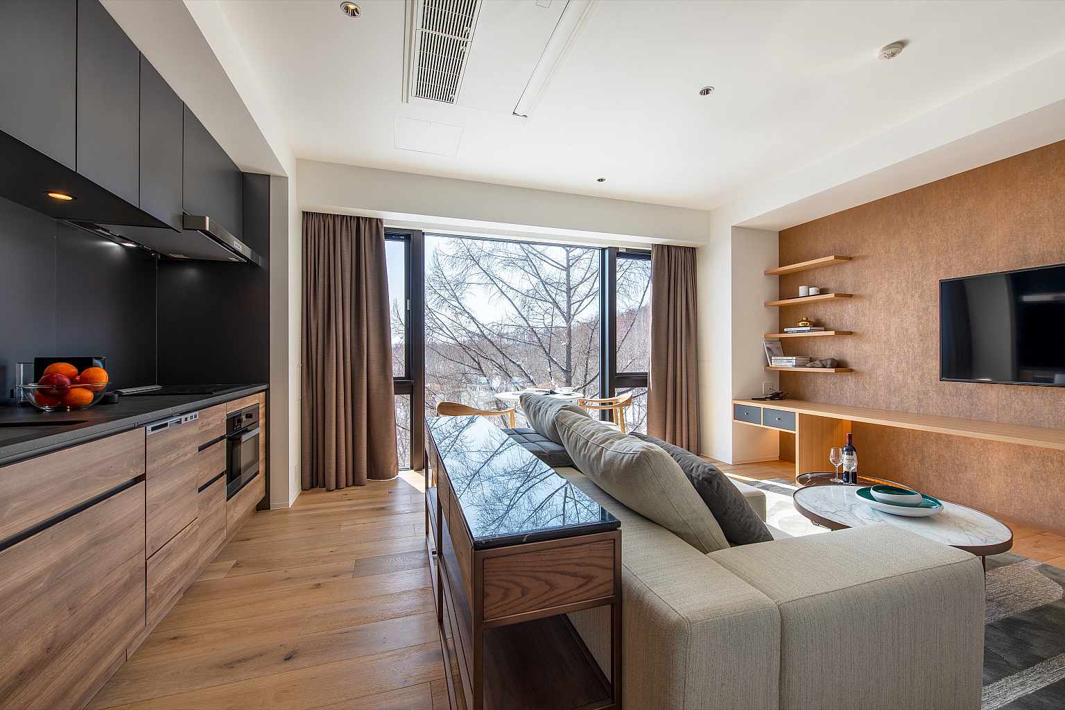 INT 1 Bedroom Suite