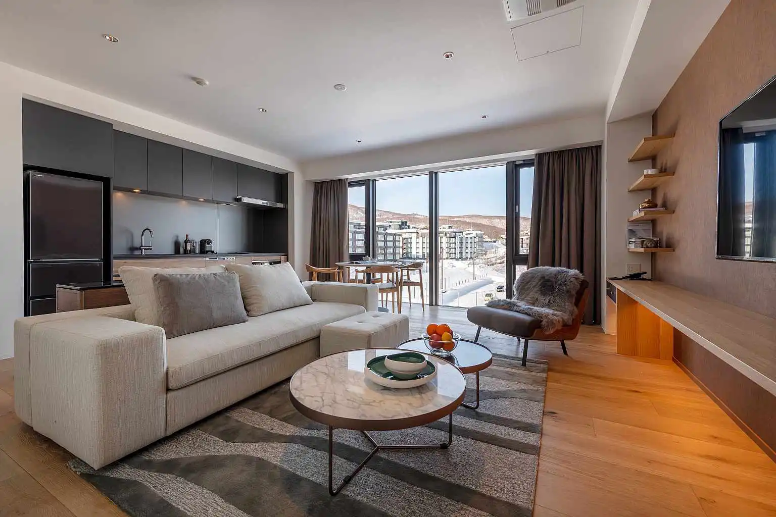 INT 1 Bedroom Premier Suite