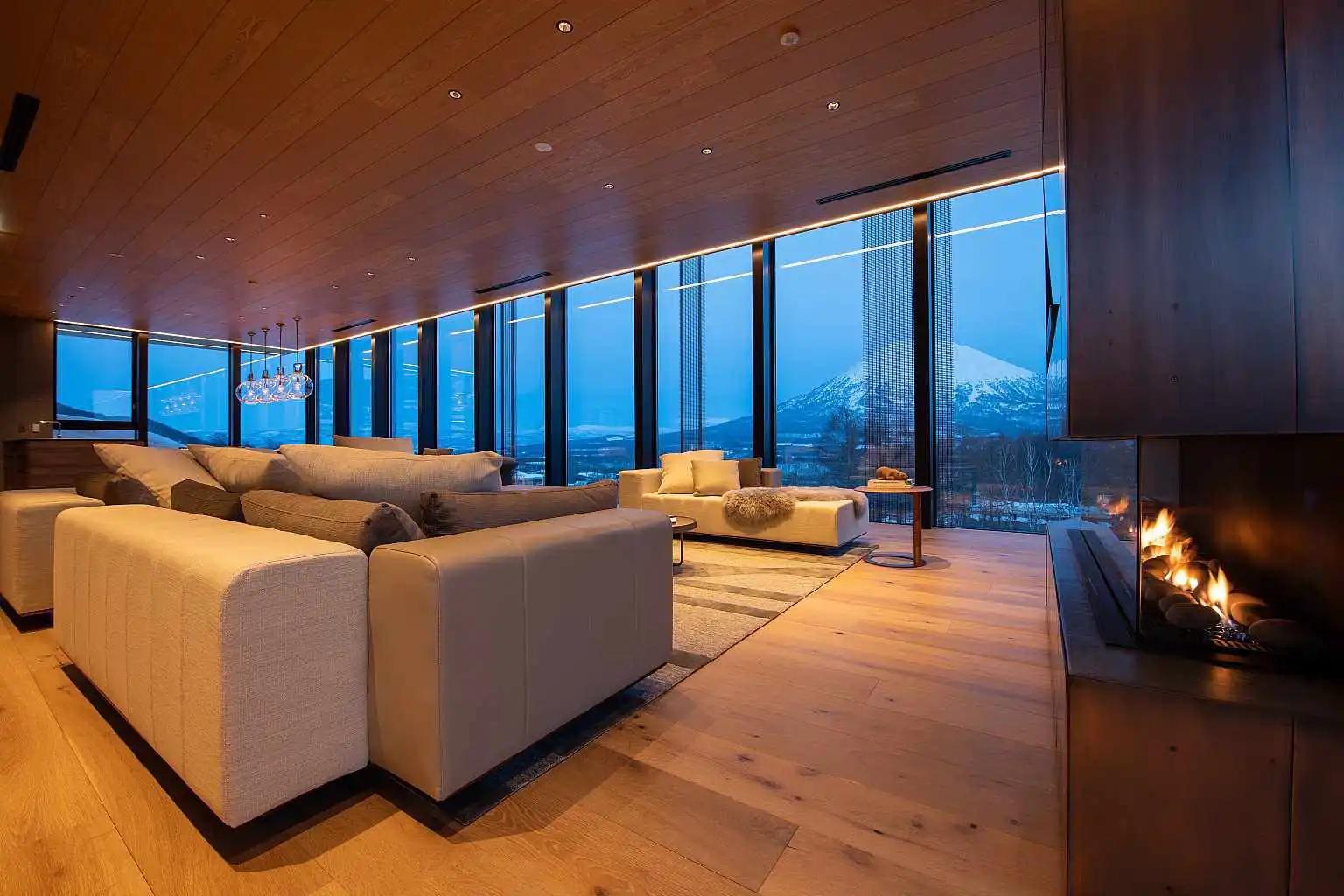 INT 4 Bedroom Yotei Penthouse Residence