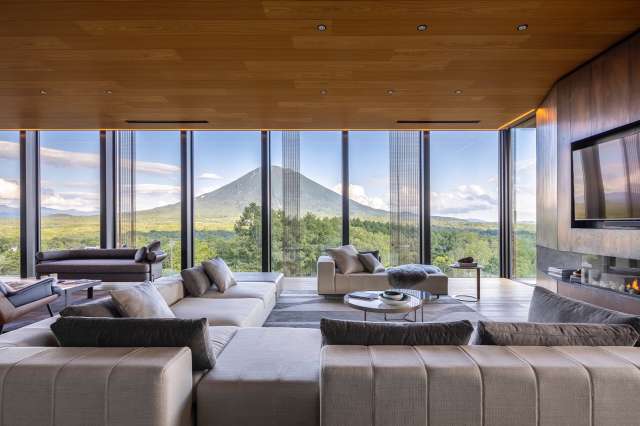 INT 4 Bedroom Yotei Penthouse Residence