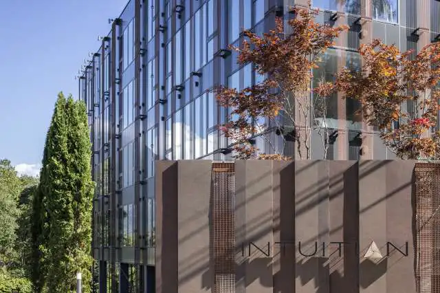 INT Exterior 4