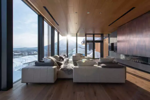 INT 03 5 BR Penthouse Residence
