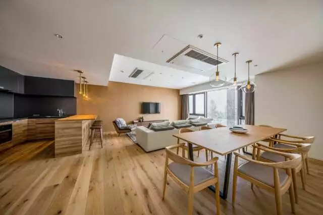 INT 14 3 BR Yotei Premier Residence