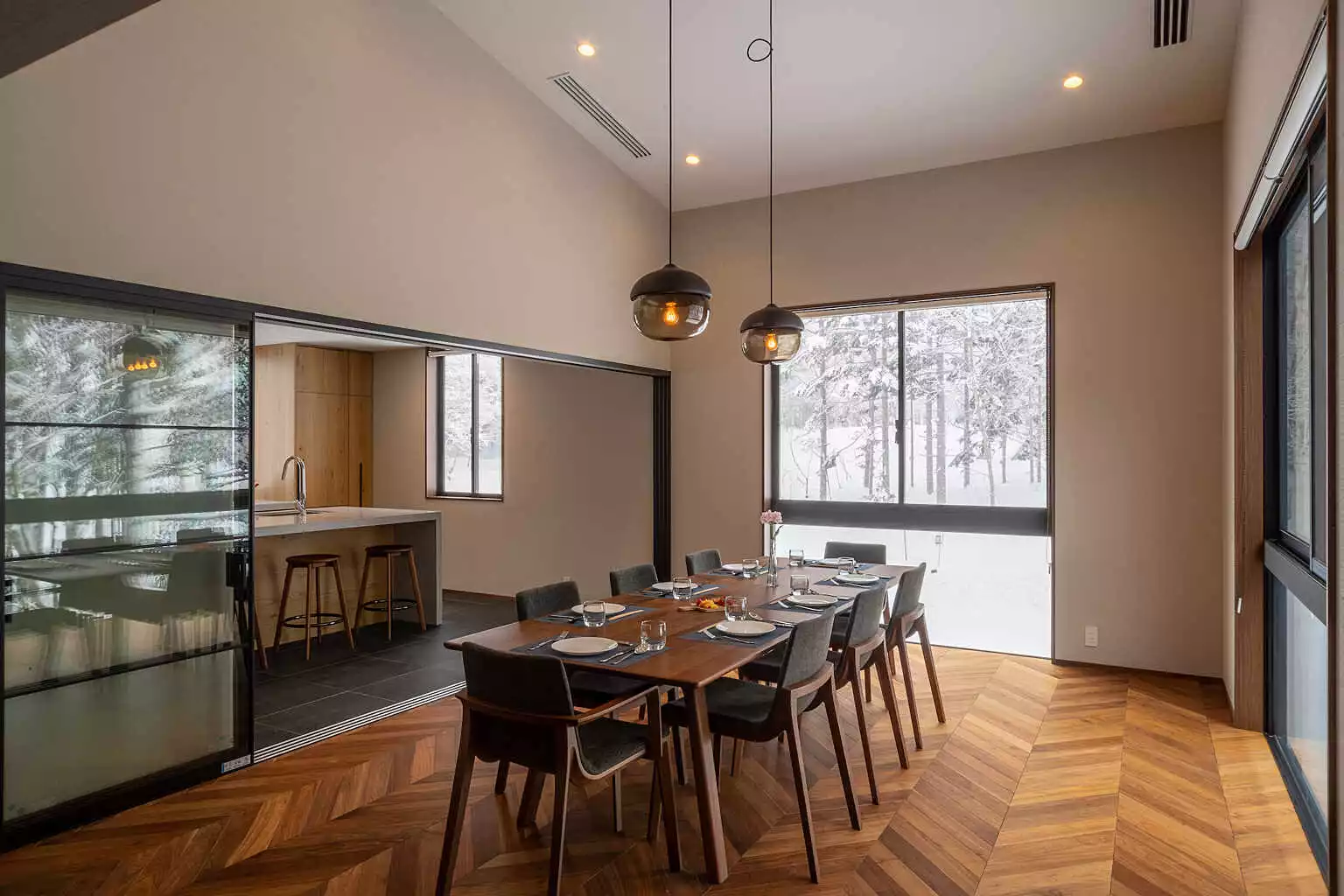 Jade Rabbit 5 Bedroom Chalet 02 Kitchen Dining Area 2 FL