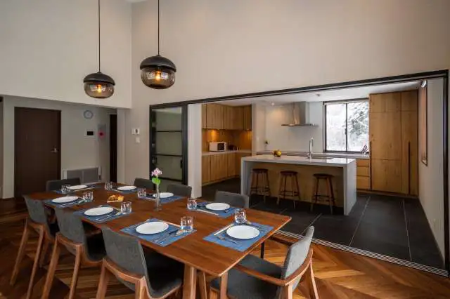 Jade Rabbit Kitchen Dining Area