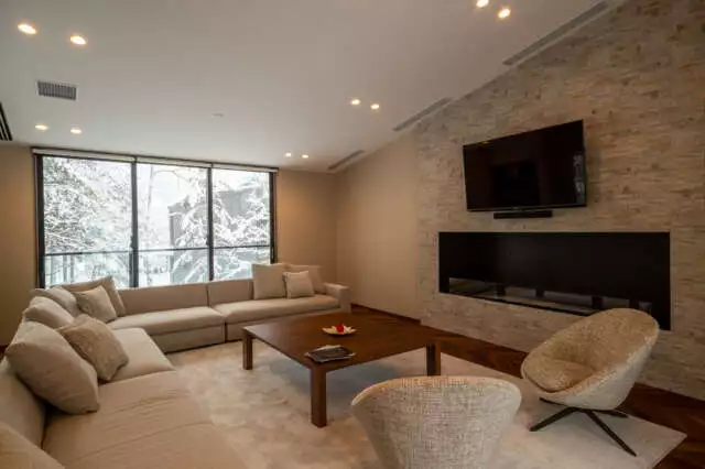 Jade Rabbit 5 Bedroom Chalet 07 Living Room 2 FL