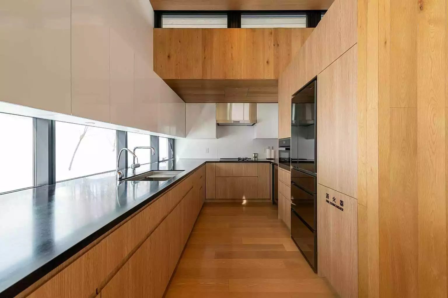 Kazahana Niseko 08 Kitchen