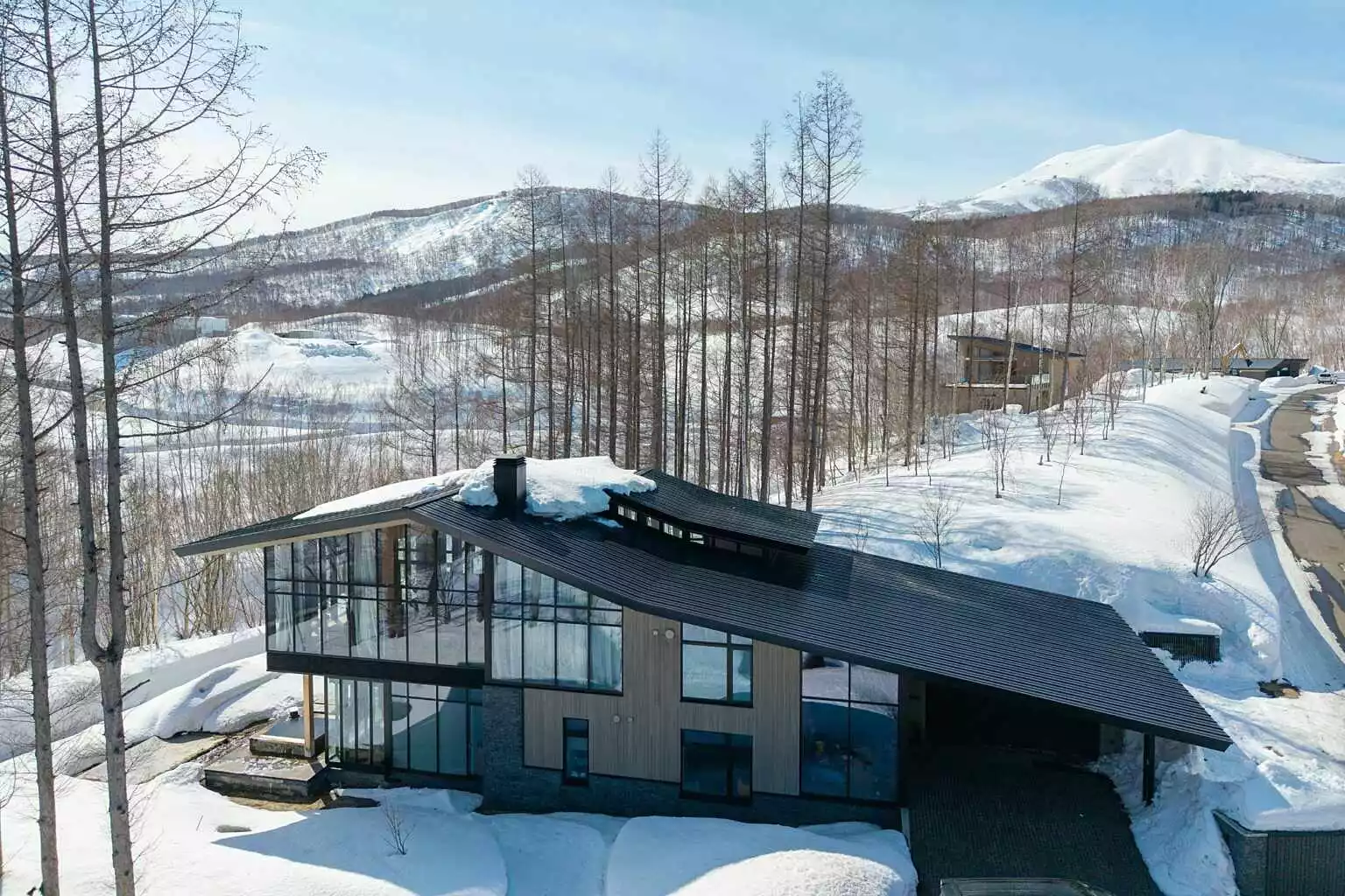 Kazahana Niseko 20 Drone