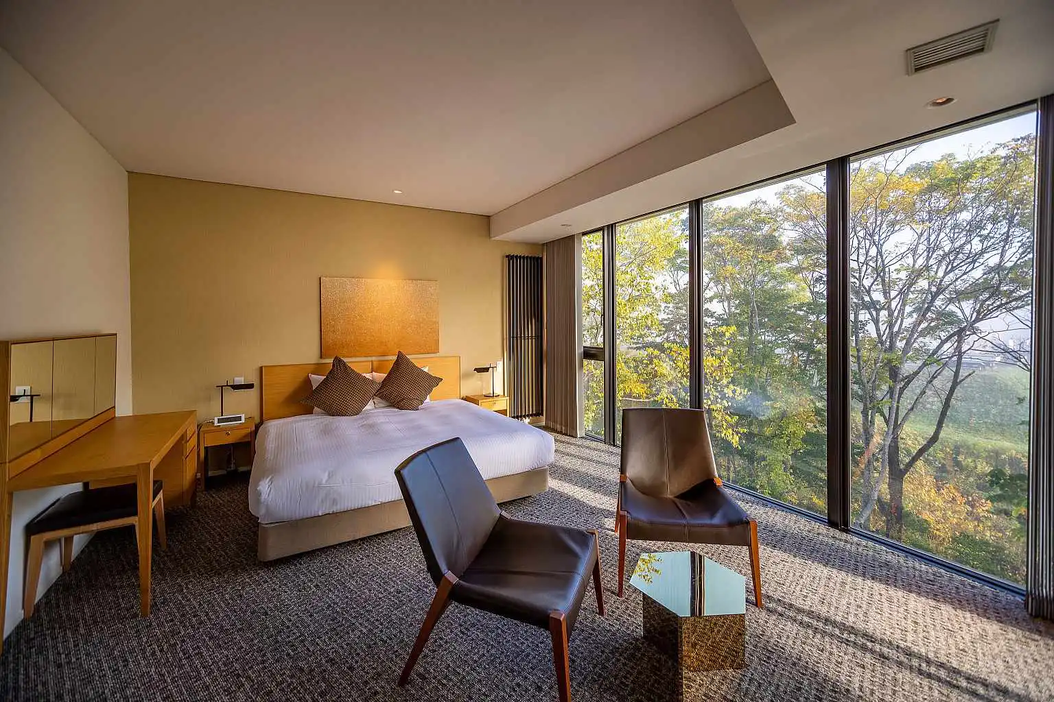 KOZ 3 Bedroom Yotei Panorama Penthouse Suite