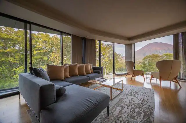 KOZ 3 Bedroom Yotei Panorama Penthouse Suite