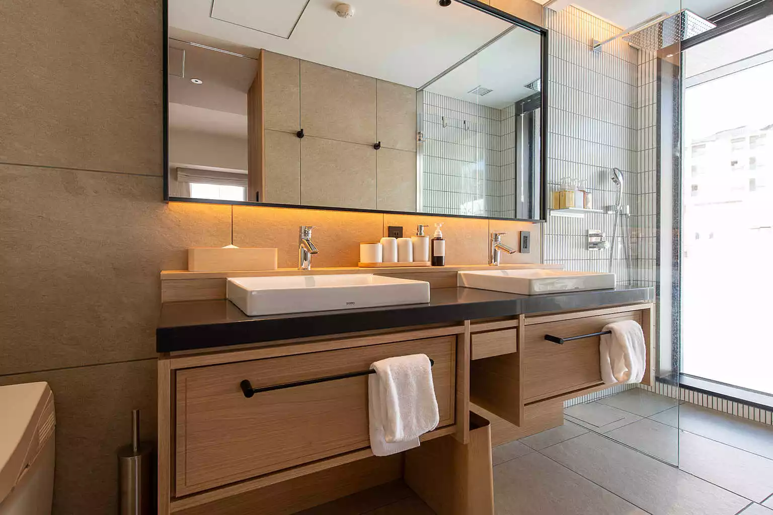 KYO 09 5 Bedroom Bath