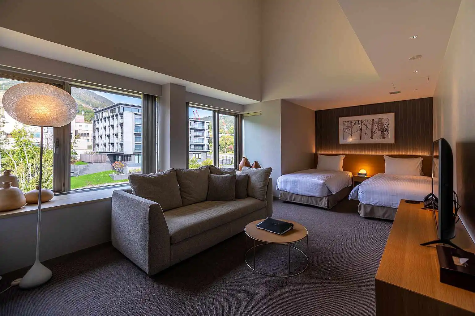 TMN Penthouse Studio