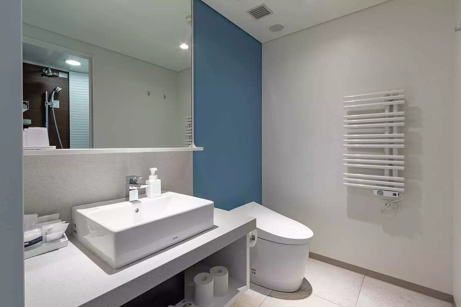 TMN 12 3 BR Premier Suite Dual Key