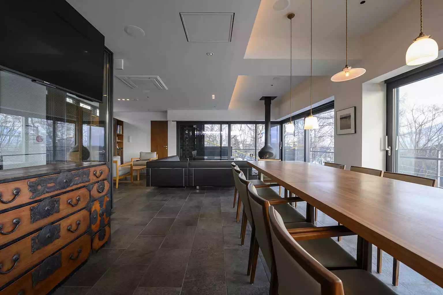 Sekka Sekka 5 Bedroom Chalet 02 Living Room and Kitchen 4 FL