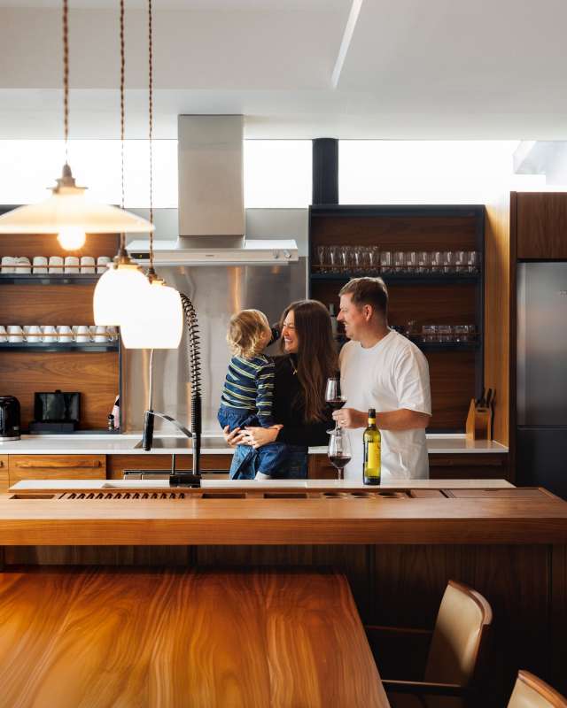 Sekka sekka chalet family kitchen dining