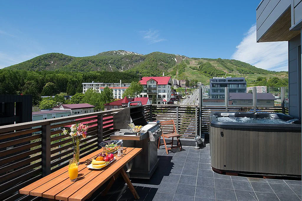 SET 2 Bedroom Penthouse Suite