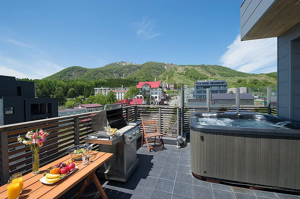 SET 2 Bedroom Penthouse Suite