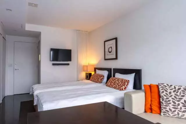 SET 01 Penthouse Studio