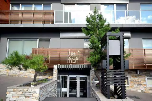 SET 01 Exterior