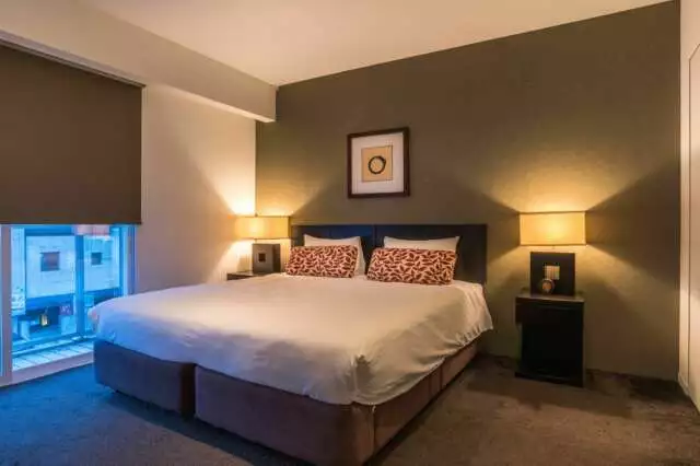 SET 13 2 BR Suite