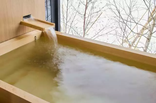 Shiyuki 12 Bathroom