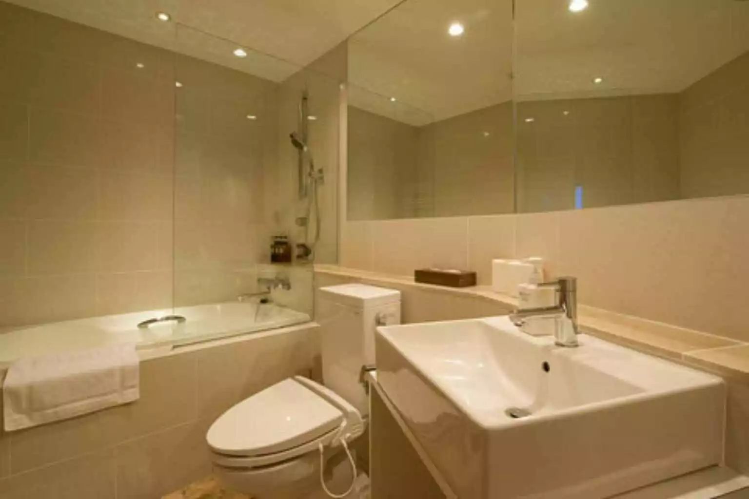 SC 08 3 BR Yotei Suite