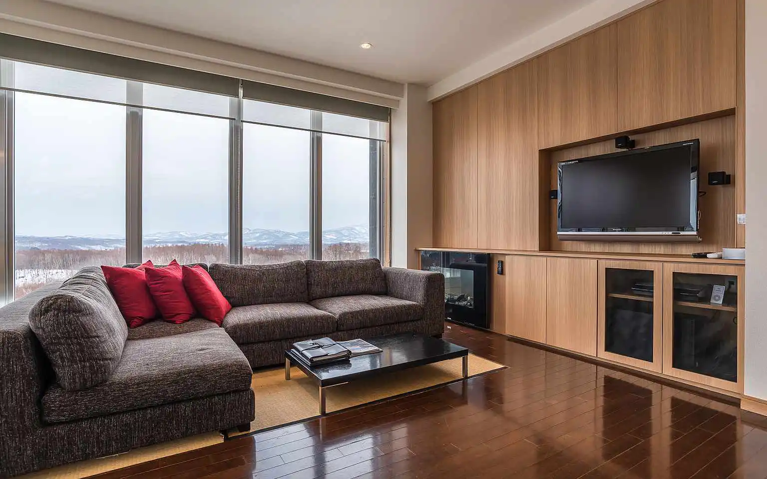 SC 2 Bedroom Yotei Panorama Penthouse Suite