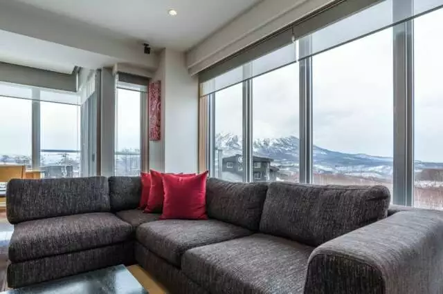 SC 01 2 BR Yotei Panorama Penthouse Suite