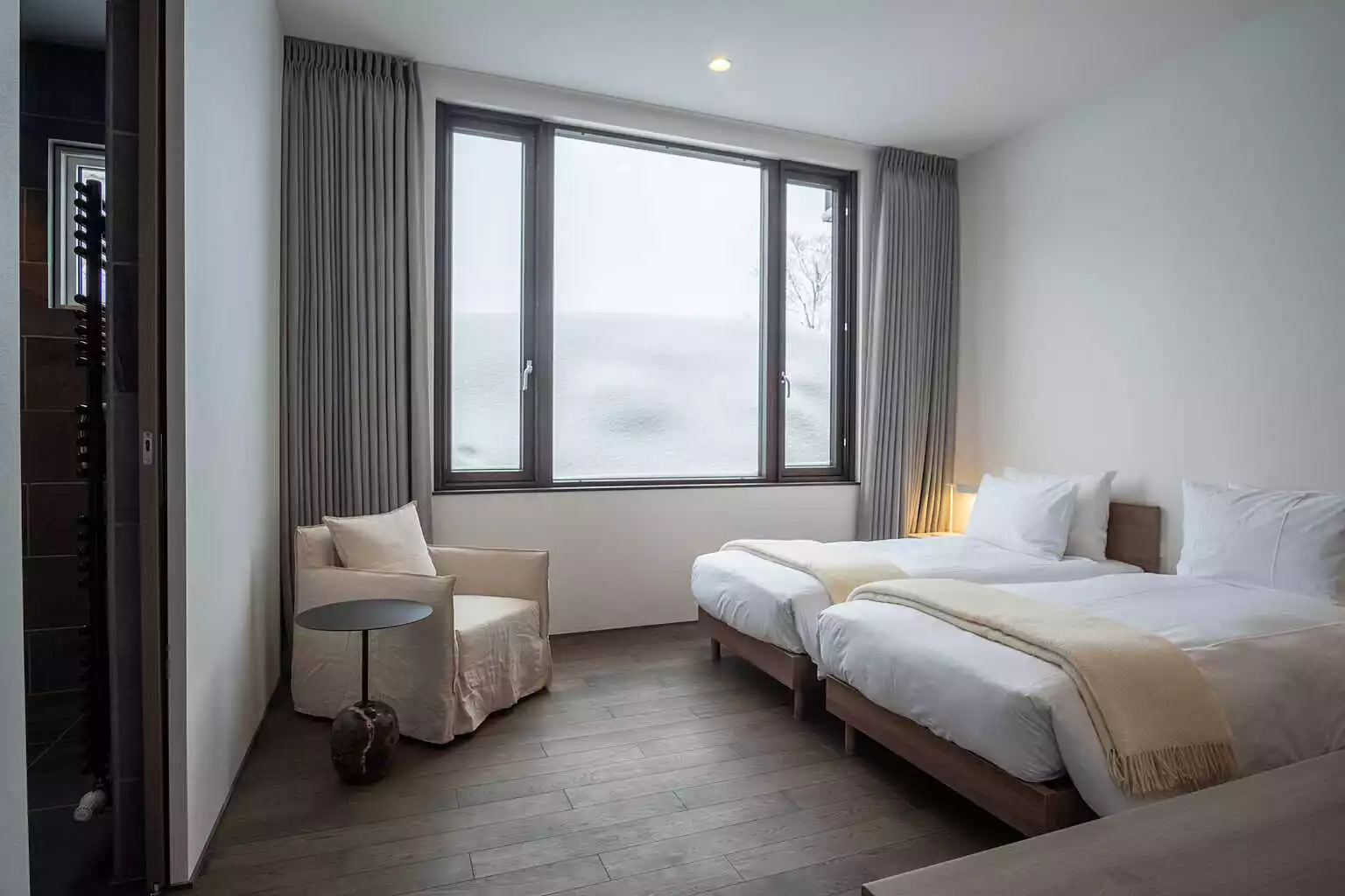 Song Saa 6 Bedroom Chalet 08 BDR1 1 FL