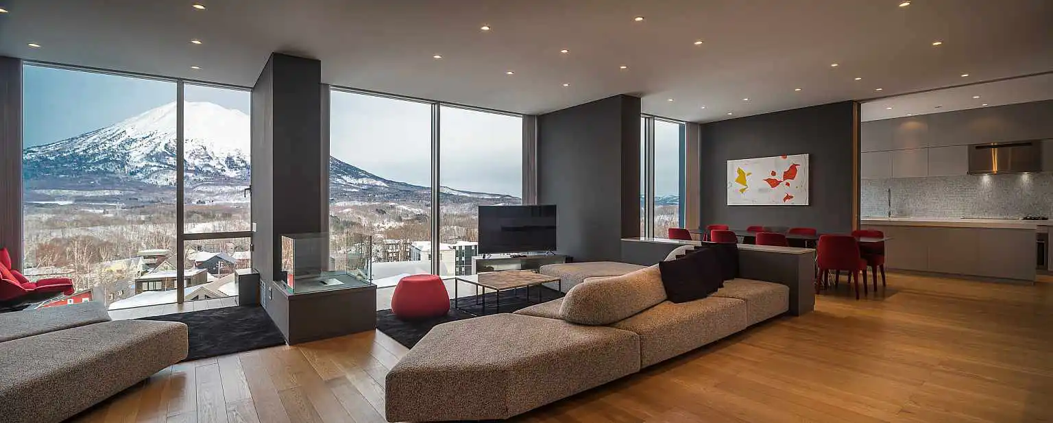 TER 4 Bedroom Yotei Panorama Penthouse Residence