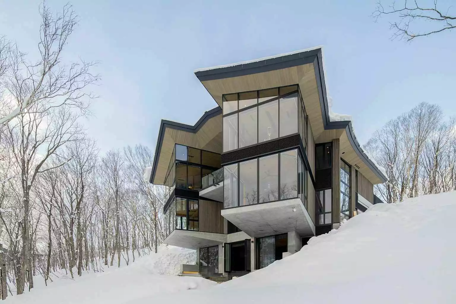 Tsubasa Chalet Hanaridge Niseko 01 Exterior