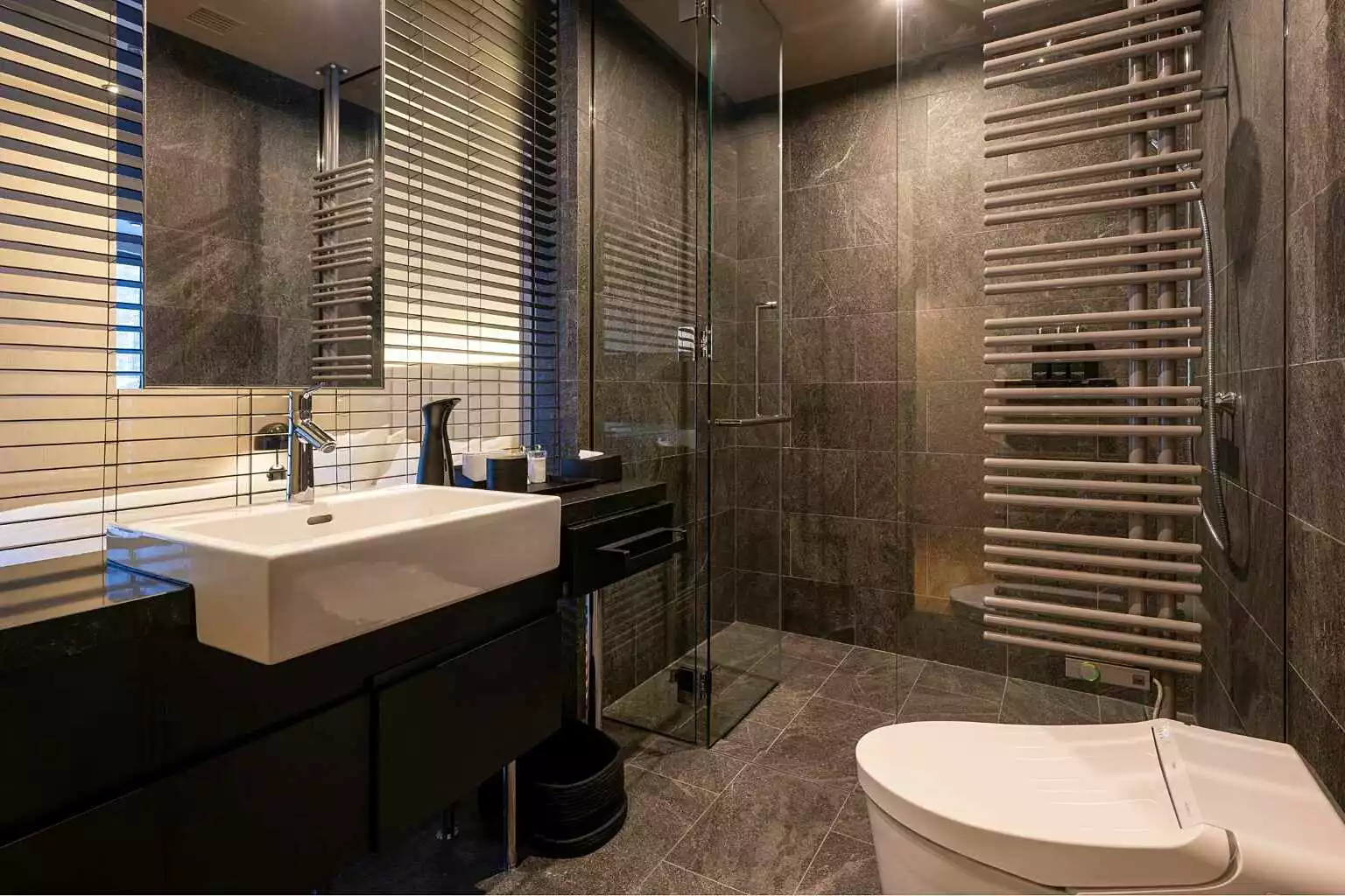 Tsubasa Chalet Hanaridge Niseko 15 Bathroom