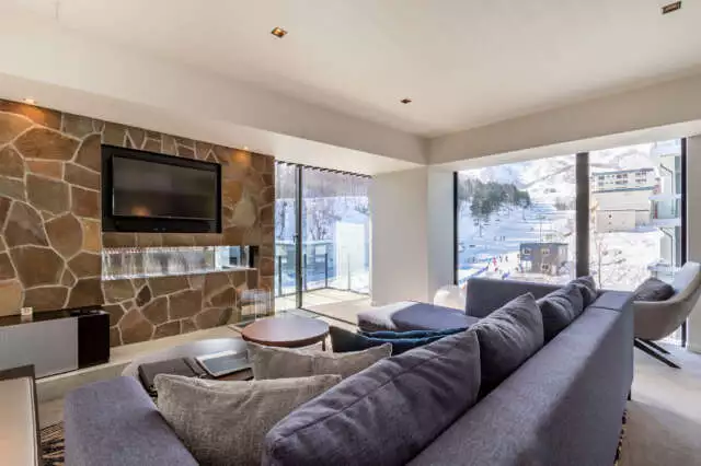 TVN 11 2 BR Suite with Onsen