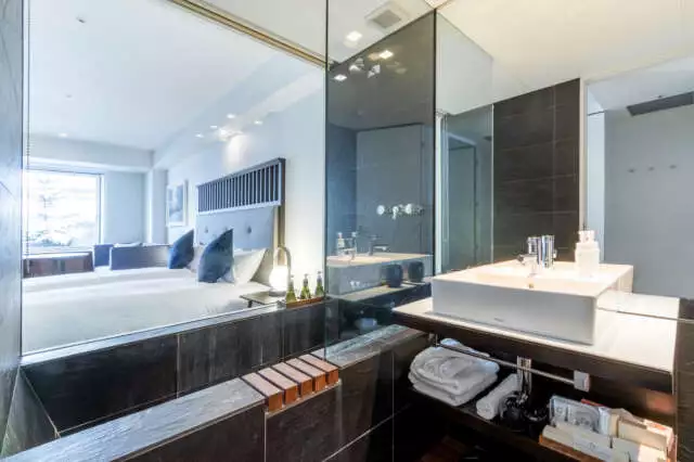 TVN 20 Superior Hotel Room