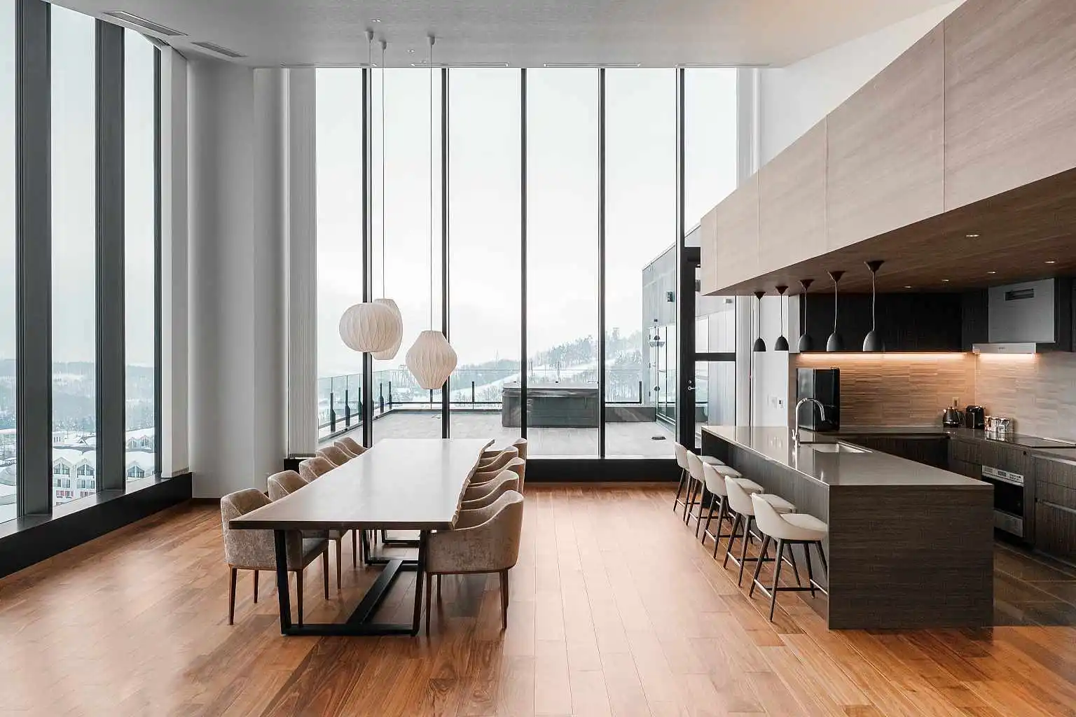 TVR 4 Bedroom Penthouse Residence