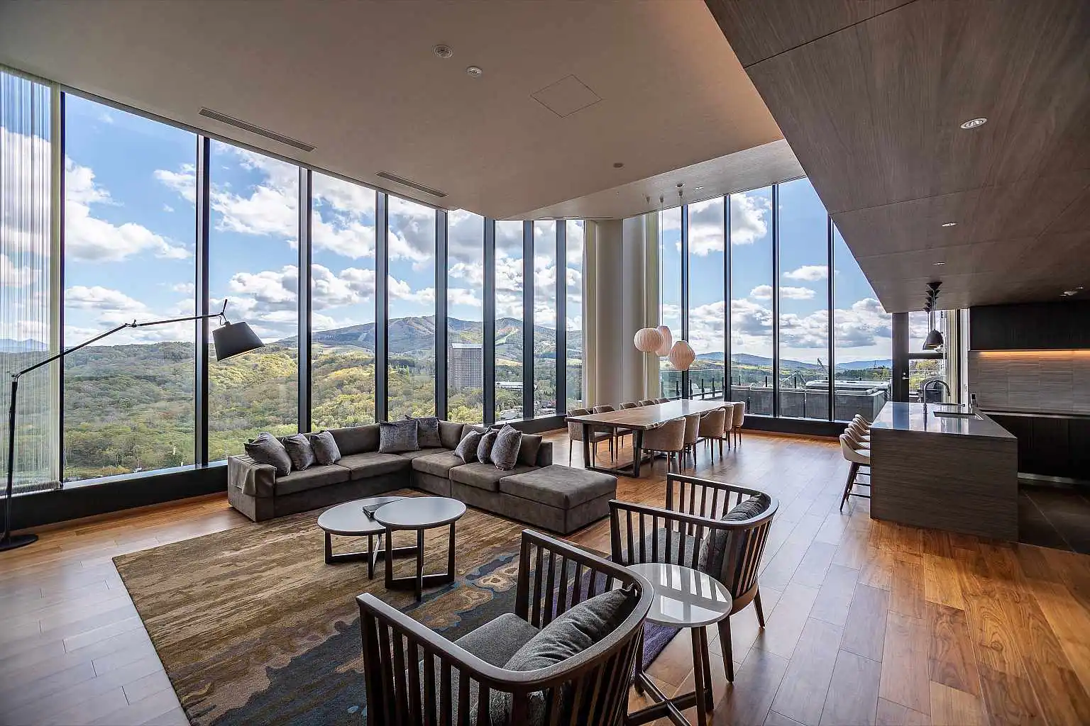 TVR 4 Bedroom Penthouse Residence